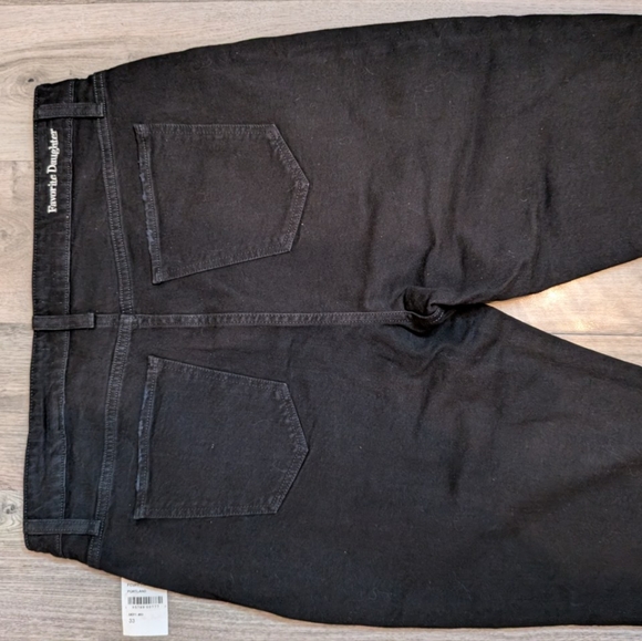 Favorite Daughter Black Jean Shorts Size 33 NWT - Picture 4 of 4